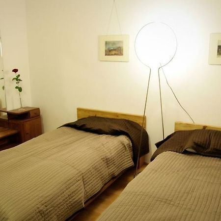 Apartment4You - Solidarnosci ワルシャワ エクステリア 写真