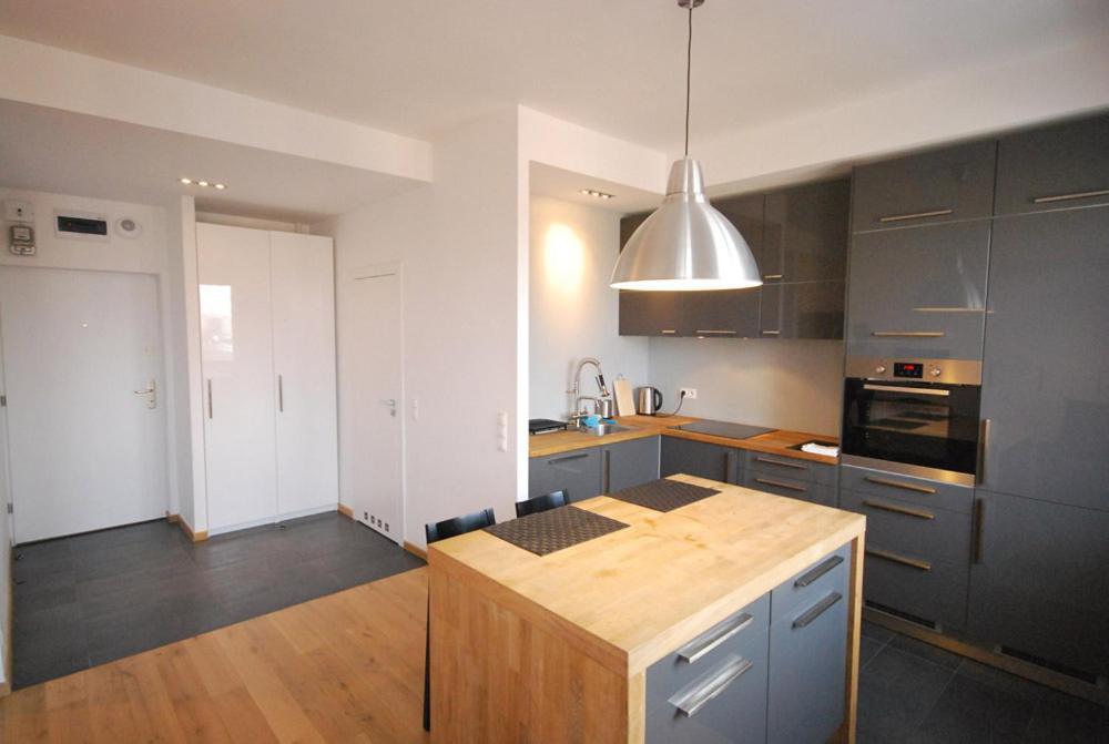 Apartment4You - Solidarnosci ワルシャワ 部屋 写真