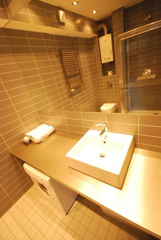 Apartment4You - Solidarnosci ワルシャワ 部屋 写真