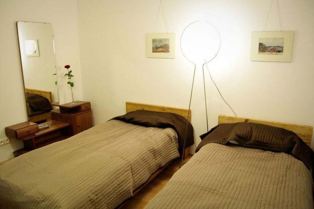 Apartment4You - Solidarnosci ワルシャワ エクステリア 写真